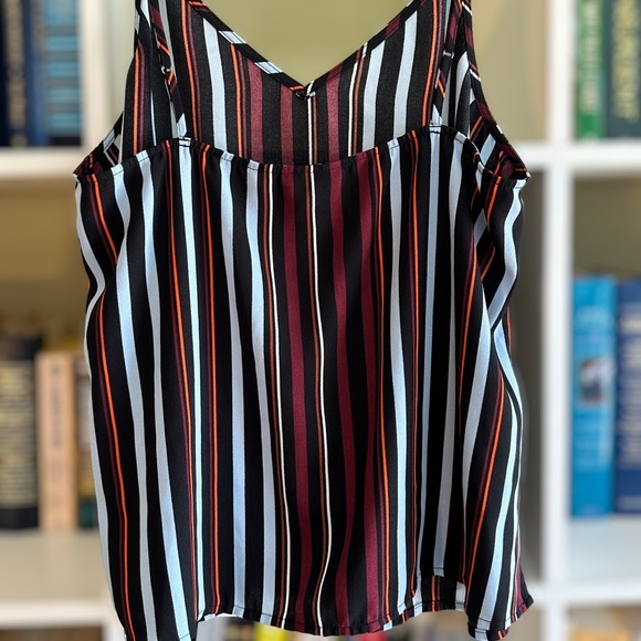 Halogen V-Neck Striped Adjustable Straps Tank Top Camisole Size M - Picture 11 of 11